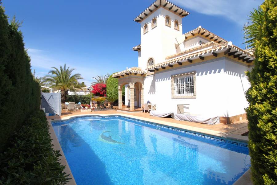 Venta - Chalet - Cabo Roig