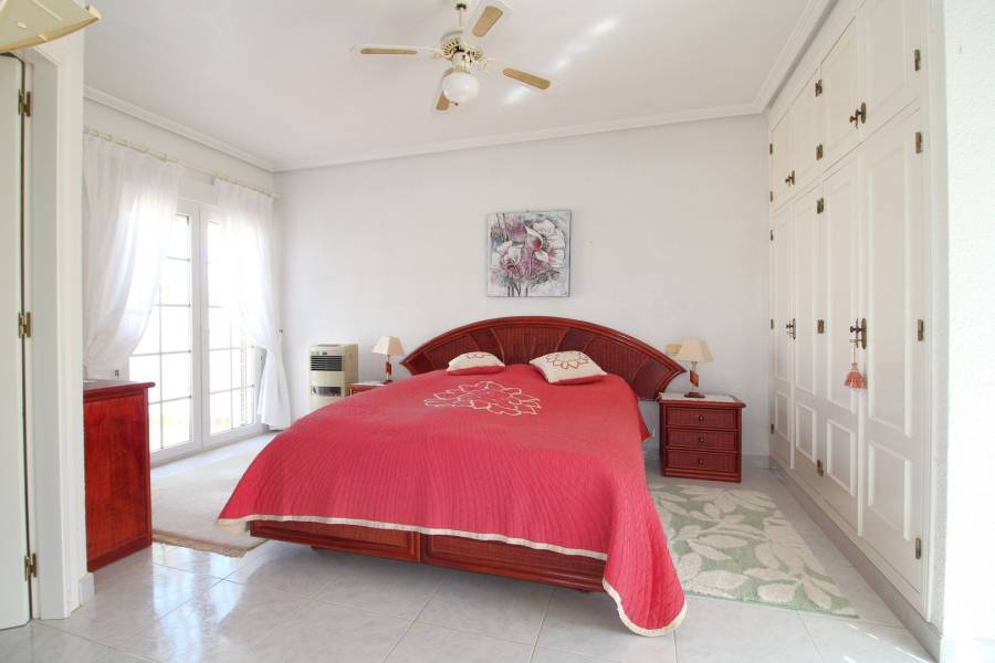 Venta - Chalet - Cabo Roig