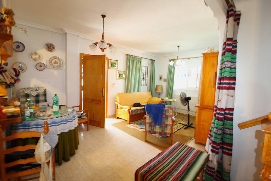 Re-sale - Duplex - Playa Flamenca - Alicante