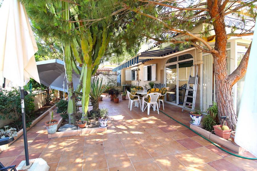 Re-sale - Duplex - Playa Flamenca - Alicante