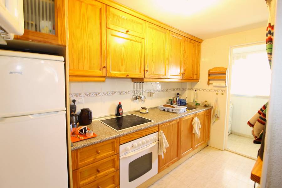 Re-sale - Duplex - Playa Flamenca - Alicante