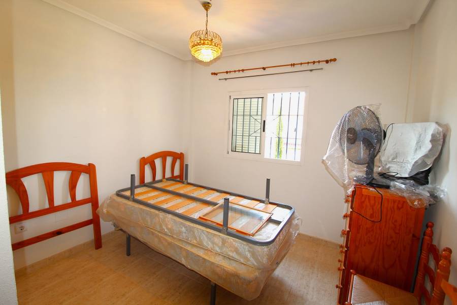 Re-sale - Duplex - Playa Flamenca - Alicante